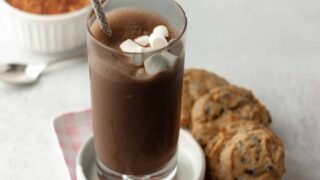 chocolate-milk-1-320x180.jpg